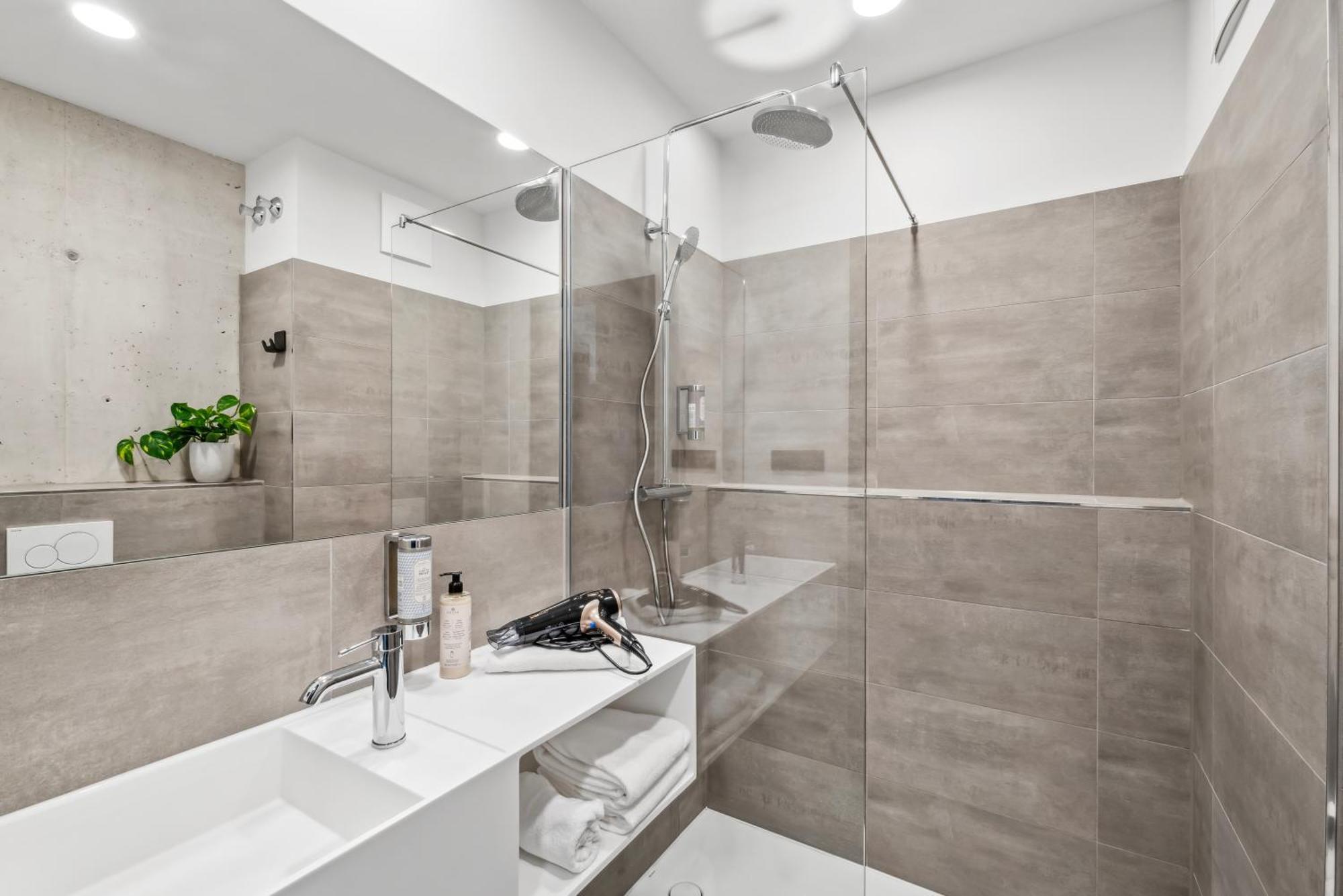 Nena Apartments Muenchen City East Екстериор снимка